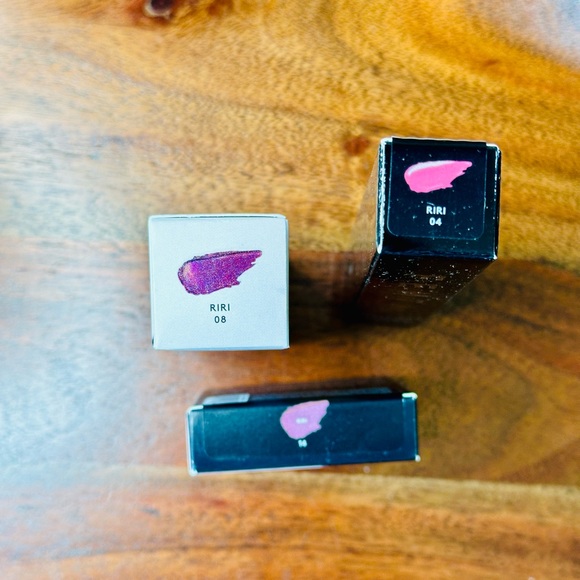 Fenty Beauty RIRI ON REPEAT MAKEUP ESSENTIALS Trio Set Bundle - Picture 4 of 16